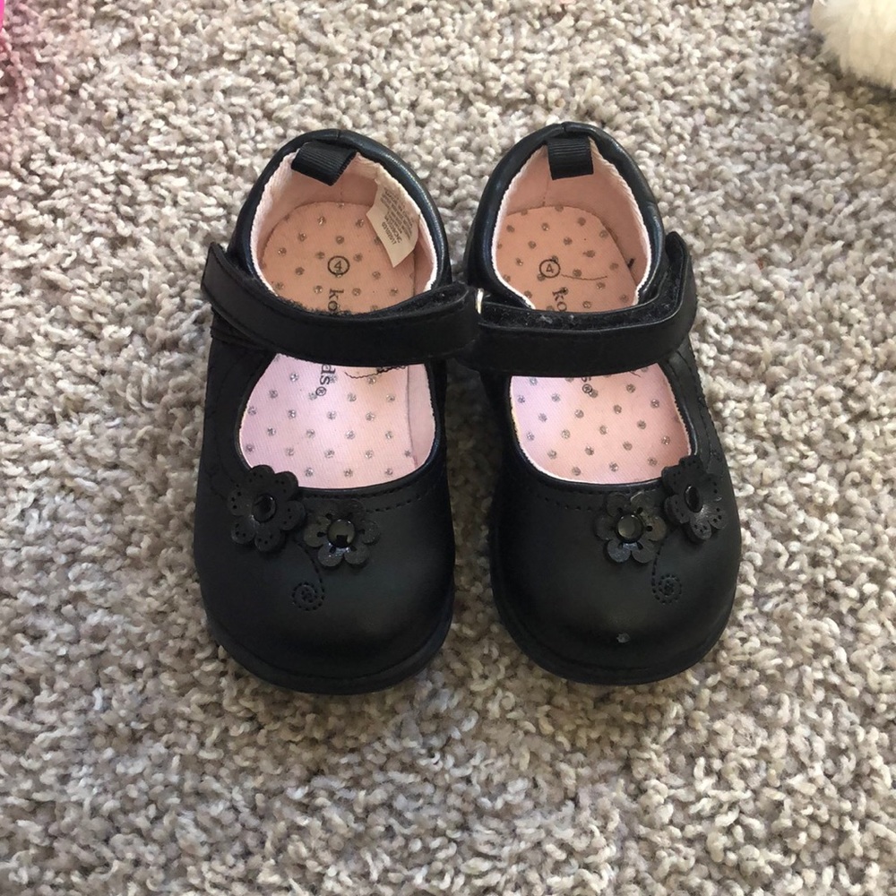 Infant shoes